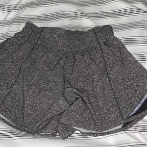 lululemon hotty-hot